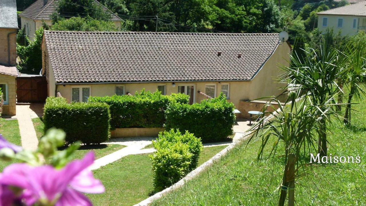 Petites Maisons Avec Piscine سارلا لا كانيدا المظهر الخارجي الصورة